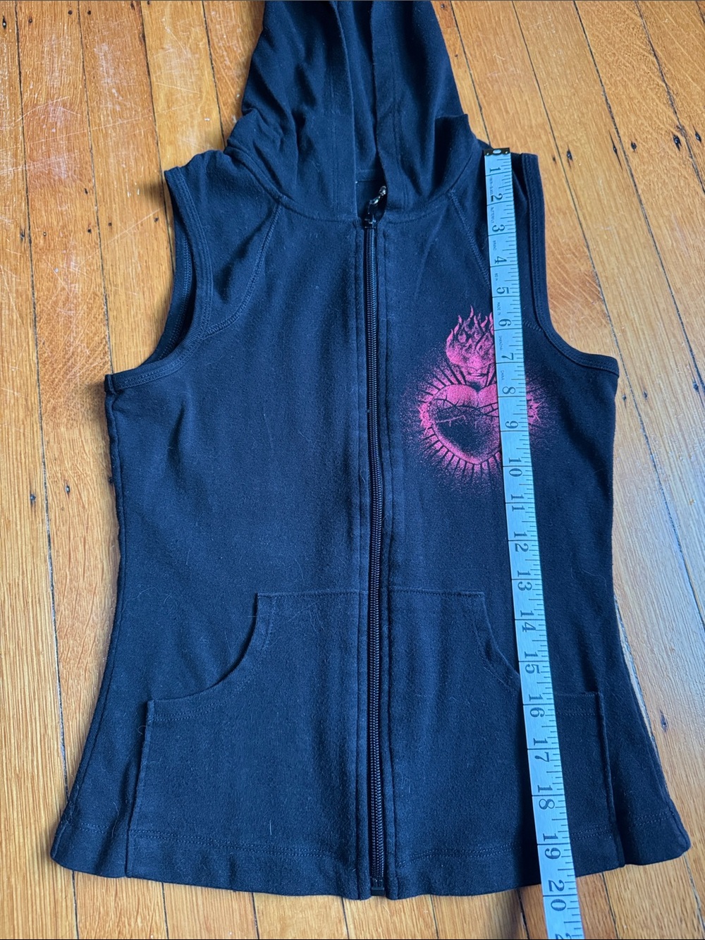 Sleeveless Black Zip Hoodie with Red Sacred Heart Graphic - Picture 9 of 9